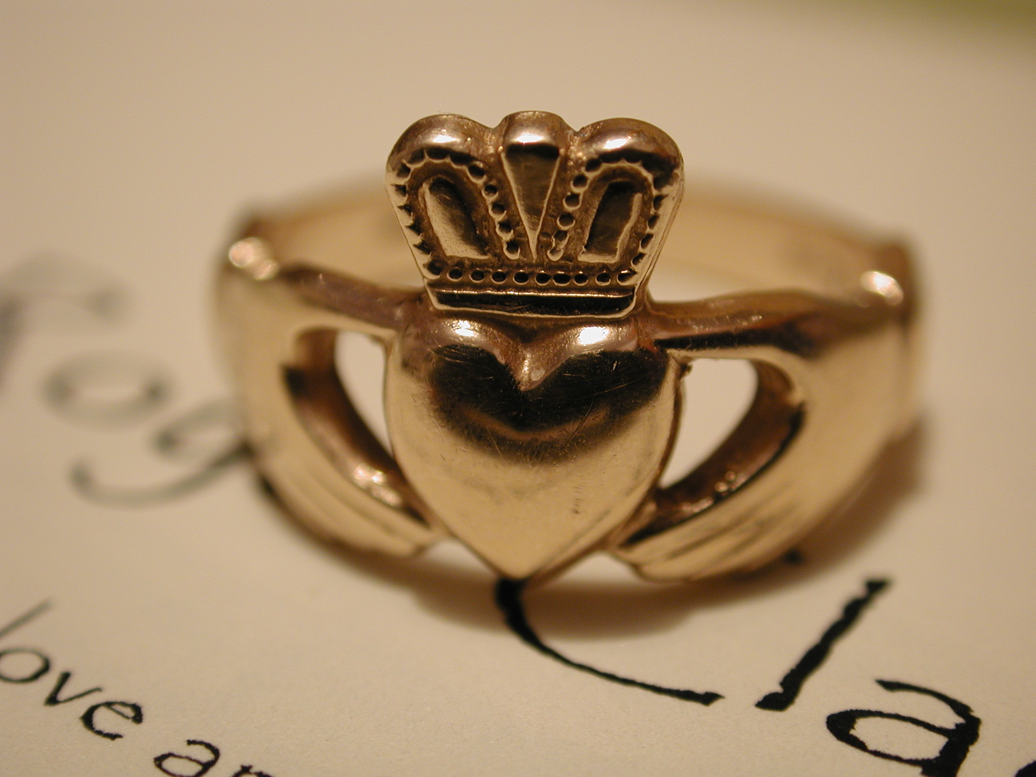 Irish Heart Symbol The Claddagh Ring Heart Symbol